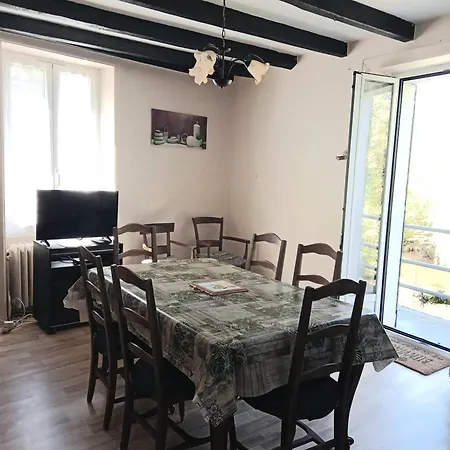 Maison Au Bord De La Riviere Dronne En Perigord Vakantiehuis *